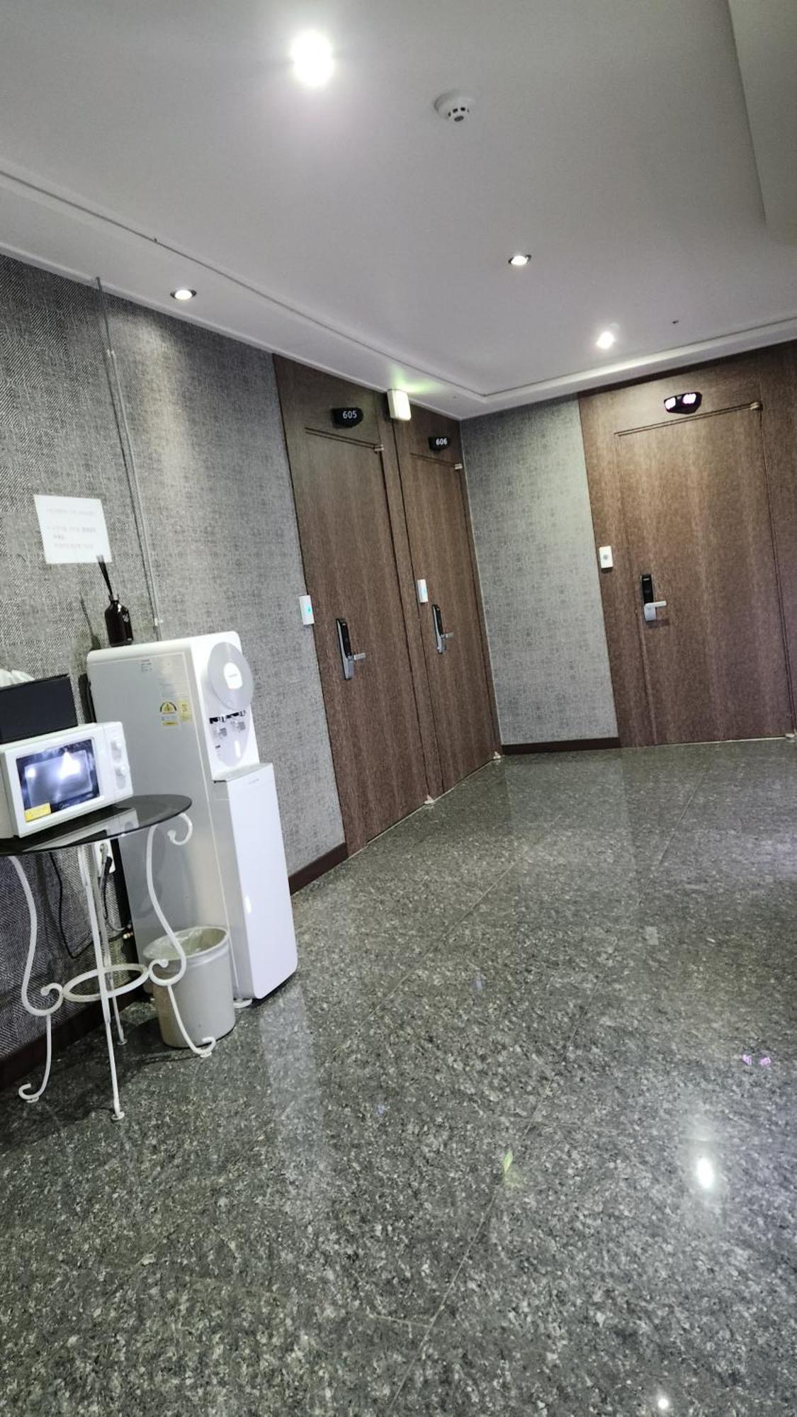 Galleria Hotel Suwon Buitenkant foto